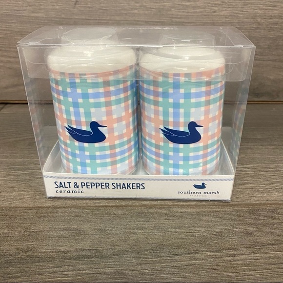 Set Of 2 Plaid Southern Marsh Salt & Pepper Shaker - Picture 2 of 5